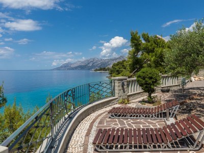 Apartment Two bedroom apartment with terrace and sea view Brela, Makarska A-20708-b - Outdoor photo 8