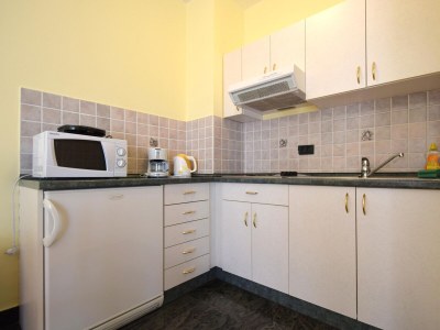 Apartment Two bedroom apartment with balcony Malinska, Krk A-21373-a - Outdoor photo 7