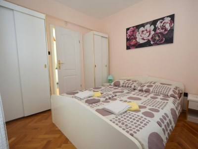 Apartment Two bedroom apartment with balcony Malinska, Krk A-21373-a - Outdoor photo 9