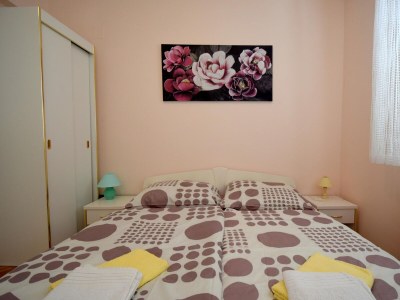 Apartment Two bedroom apartment with balcony Malinska, Krk A-21373-a - Outdoor photo 10