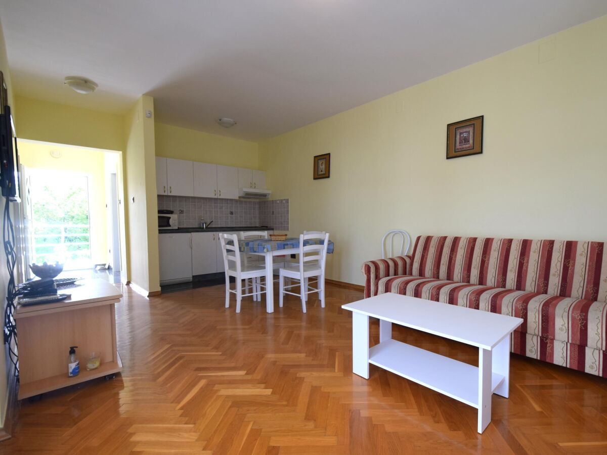Apartment Two bedroom apartment with balcony Malinska, Krk A-21373-b - Outdoor photo 5