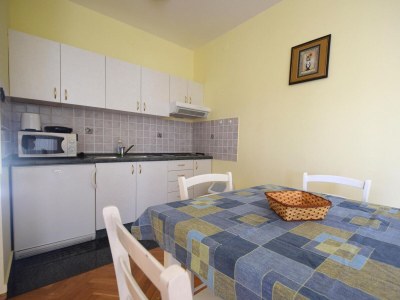 Apartment Two bedroom apartment with balcony Malinska, Krk A-21373-b - Outdoor photo 7