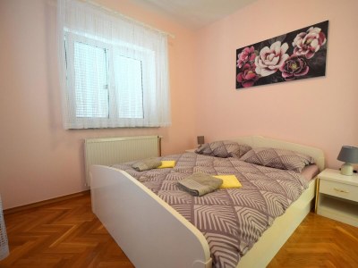 Apartment Two bedroom apartment with balcony Malinska, Krk A-21373-b - Outdoor photo 9