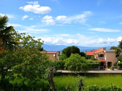 Apartment Two bedroom apartment with balcony Malinska, Krk A-21373-b - Outdoor photo 19