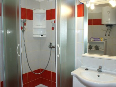 Apartment Two bedroom apartment with terrace and sea view Grebaštica, Šibenik A-20736-b - Outdoor photo 18