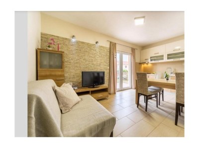 Apartment Two bedroom apartment with terrace Vodice A-21743-a - Outdoor photo 7