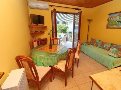 Apartment One bedroom apartment near beach Prižba, Korčula A-20862-b - Outdoor photo 4