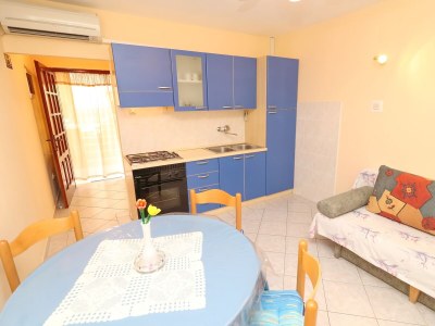 Apartment One bedroom apartment near beach Prižba, Korčula A-20862-c - Outdoor photo 8