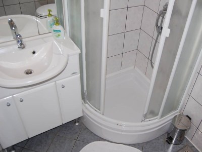 Apartment Two bedroom apartment with terrace Njivice, Krk A-21771-a - Outdoor photo 11