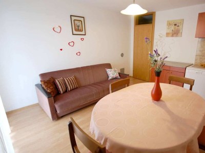 Apartment Two bedroom apartment with balcony Njivice, Krk A-21773-b - Outdoor photo 7