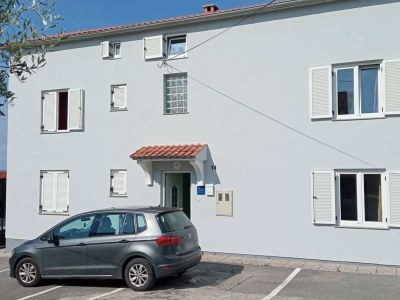 Apartment Two bedroom apartment with balcony Njivice, Krk A-21773-c - Outdoor photo 2