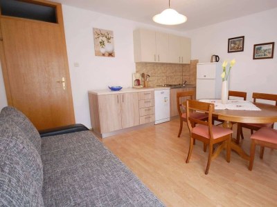 Apartment Two bedroom apartment with balcony Njivice, Krk A-21773-c - Outdoor photo 7