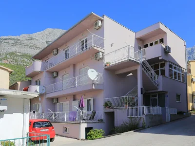 Apartment One bedroom apartment with terrace Baška Voda, Makarska A-21774-b in Baska Voda - Apartment