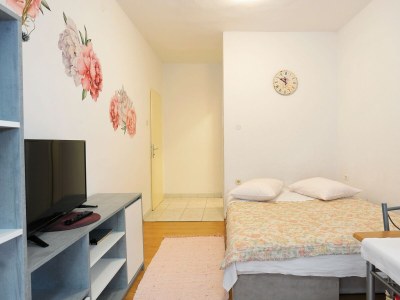 Apartment One bedroom apartment with terrace Baška Voda, Makarska A-21774-b - Outdoor photo 11