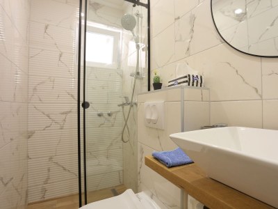 Apartment Two bedroom apartment near beach Živogošće - Mala Duba, Makarska A-21781-a - Outdoor photo 25