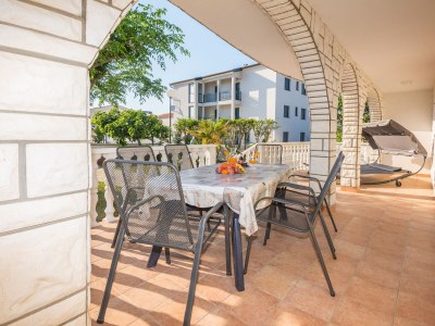 Apartment Four-bedroom apartment with terrace Vir A-20971-a - Outdoor photo 20