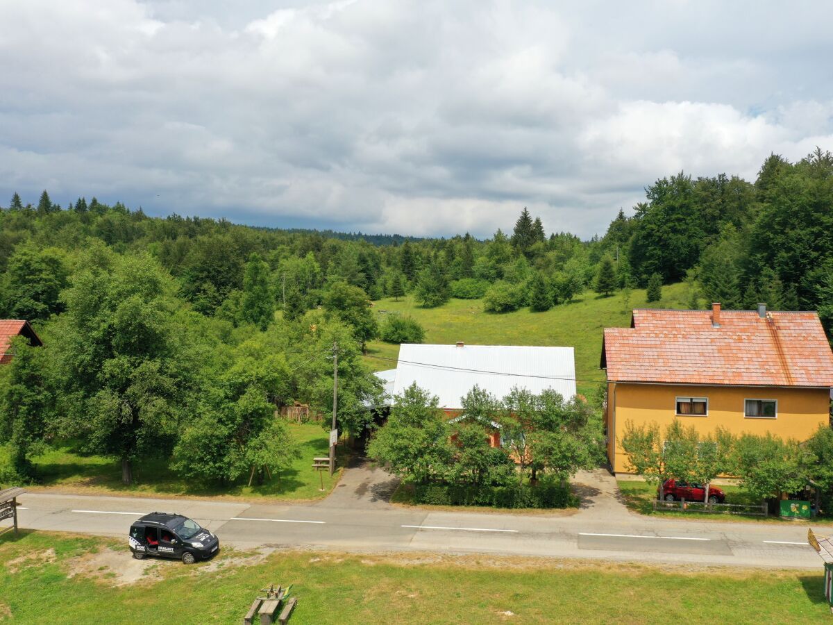Apartment One bedroom apartment with balcony Saborsko, Plitvice A-20975-b - Outdoor photo 5