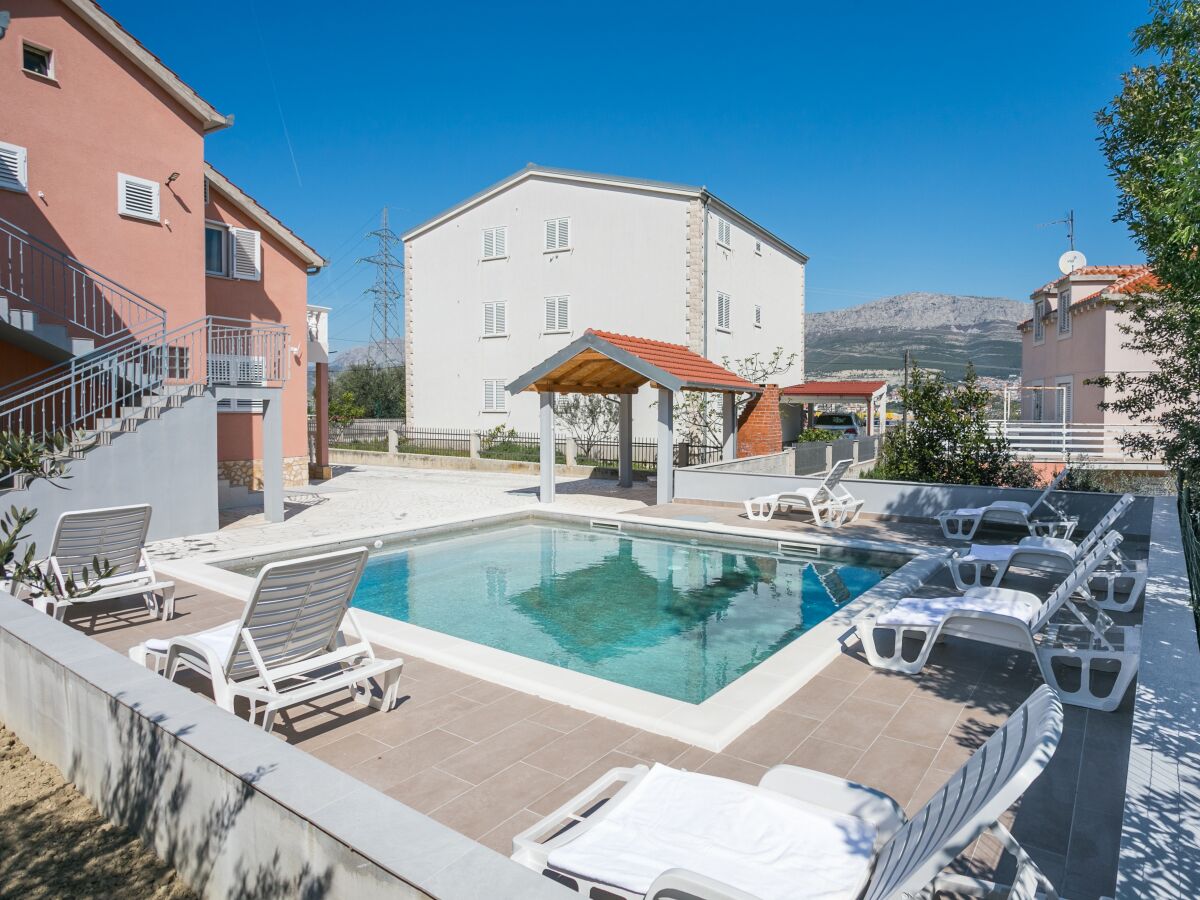 Apartment Three bedroom apartment with terrace Split A-21026-a - Outdoor photo 5