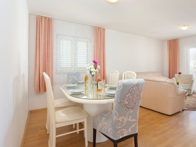 Apartment Three bedroom apartment with terrace Split A-21026-a - Outdoor photo 19