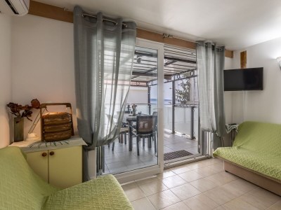 Apartment One bedroom apartment with terrace and sea view Mavarštica, Čiovo A-21062-a - Outdoor photo 6