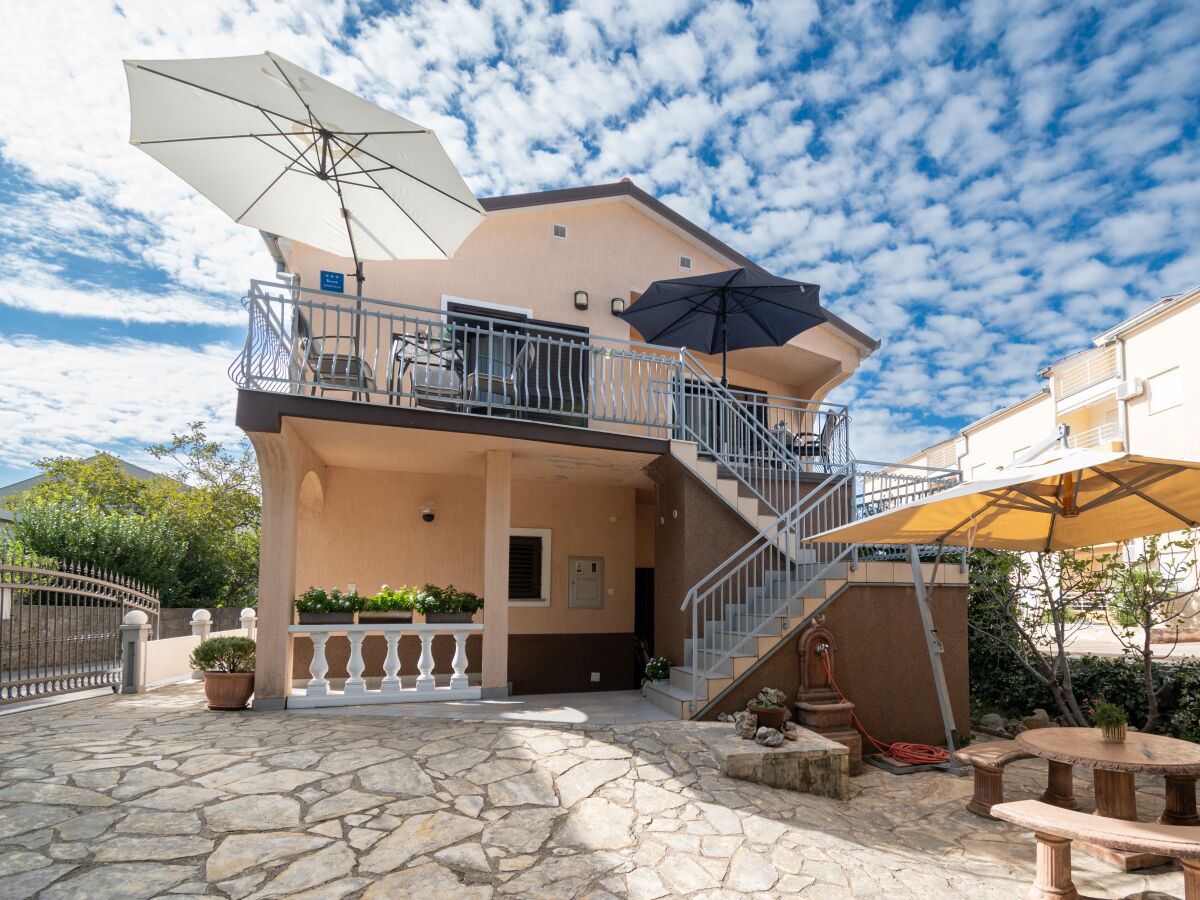 Apartment One bedroom apartment with terrace Starigrad, Paklenica A-21824-a - Outdoor photo 2