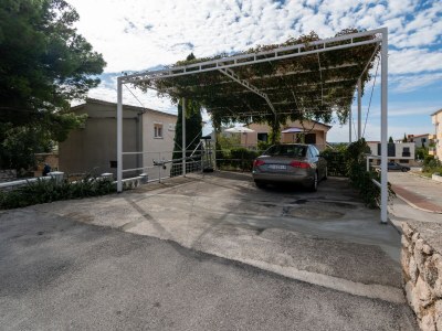 Apartment One bedroom apartment with terrace Starigrad, Paklenica A-21824-a - Outdoor photo 10