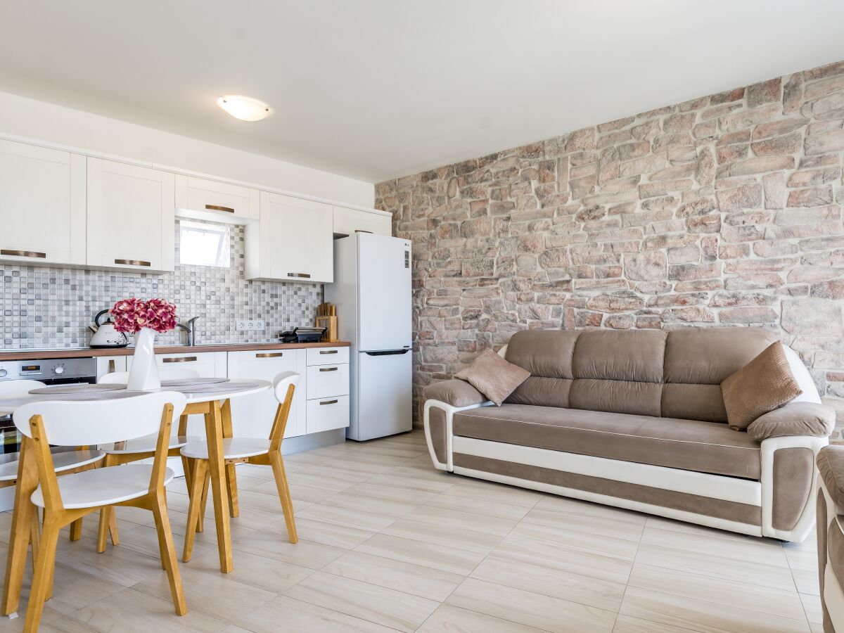 Apartment Two bedroom apartment with balcony and sea view Šibenik A-21075-a - Outdoor photo 4