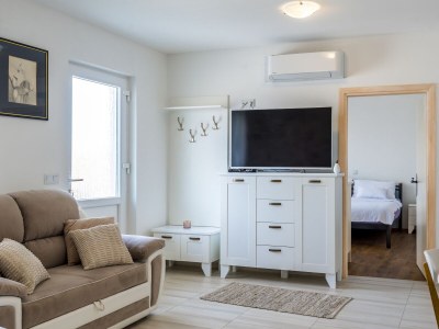 Apartment Two bedroom apartment with balcony and sea view Šibenik A-21075-a - Outdoor photo 5