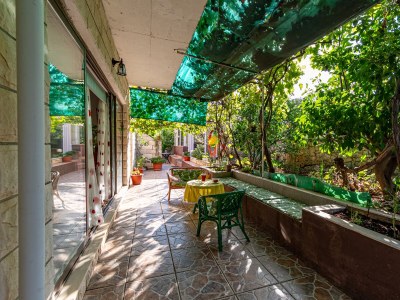 Apartment Two bedroom apartment with terrace Kneža, Korčula A-21829-a - Outdoor photo 9