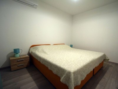 Apartment One bedroom apartment with terrace Njivice, Krk A-21846-b - Outdoor photo 8