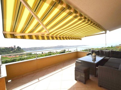 Apartment Three bedroom apartment with terrace and sea view Omišalj, Krk A-20617-b in Omišalj - Apartment