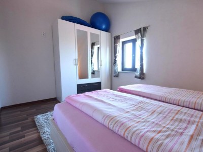 Apartment Three bedroom apartment with terrace and sea view Omišalj, Krk A-20617-b - Outdoor photo 14