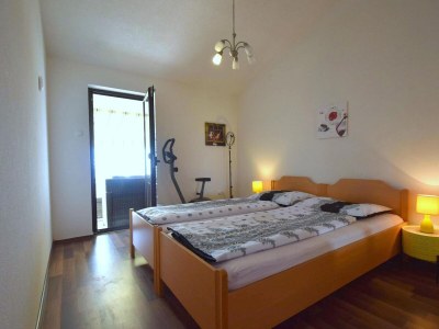 Apartment Three bedroom apartment with terrace and sea view Omišalj, Krk A-20617-b - Outdoor photo 15