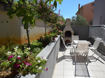 Apartment Two bedroom apartment with balcony Njivice, Krk A-21902-a - Outdoor photo 2