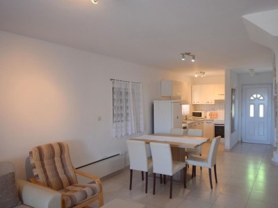 Apartment Two bedroom apartment with balcony Njivice, Krk A-21902-a - Outdoor photo 8