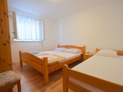 Apartment One bedroom apartment with terrace Njivice, Krk A-21902-b - Outdoor photo 8