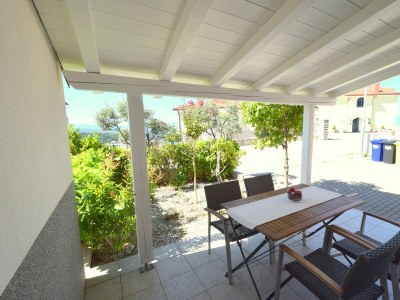 Apartment One bedroom apartment with terrace Njivice, Krk A-21902-b - Outdoor photo 12