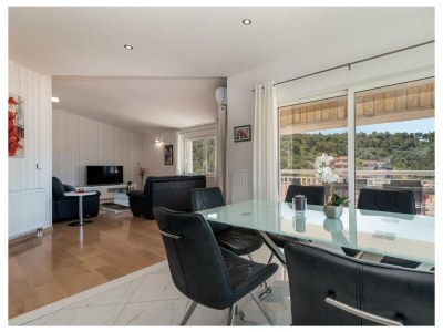 Apartment Three bedroom apartment with terrace and sea view Trogir A-21466-a - Outdoor photo 17