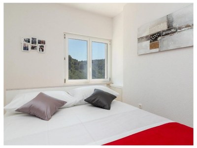 Apartment Three bedroom apartment with terrace and sea view Trogir A-21466-a - Outdoor photo 28