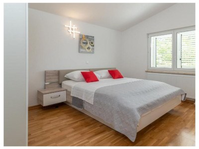 Apartment Three bedroom apartment with terrace and sea view Trogir A-21466-a - Outdoor photo 30