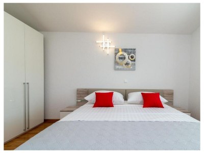 Apartment Three bedroom apartment with terrace and sea view Trogir A-21466-a - Outdoor photo 32