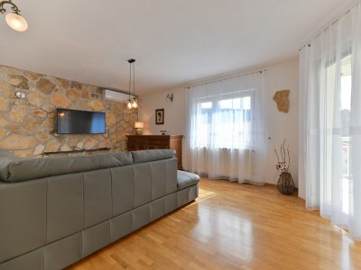 Apartment Three bedroom apartment with terrace Trogir A-21466-b - Outdoor photo 16