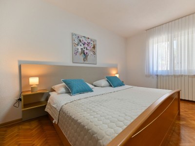 Apartment Three bedroom apartment with terrace Trogir A-21466-b - Outdoor photo 22