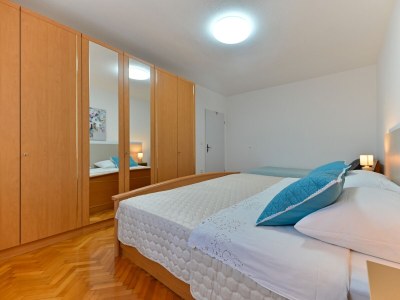 Apartment Three bedroom apartment with terrace Trogir A-21466-b - Outdoor photo 23