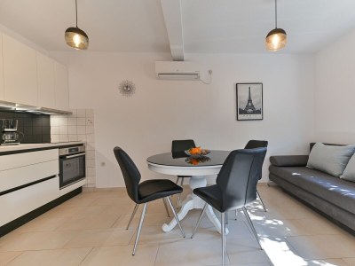 Apartment Two bedroom apartment with terrace Trogir A-21466-c - Outdoor photo 15