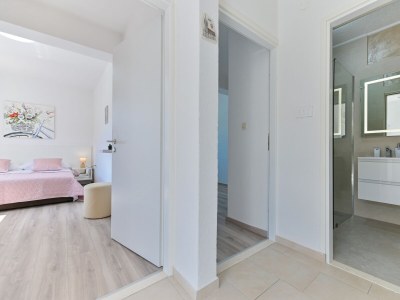 Apartment Two bedroom apartment with terrace Trogir A-21466-c - Outdoor photo 24