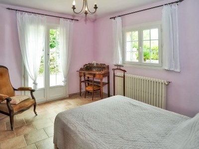 Villa with pool right on the beach in Carqueiranne - Features photo 27