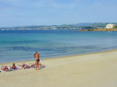 Villa with pool right on the beach in Carqueiranne - Environment photo 34