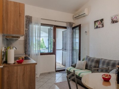 Apartment One bedroom apartment near beach Vir A-21489-b - Outdoor photo 4
