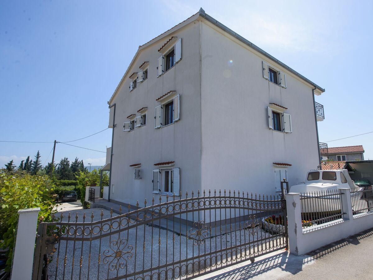 Apartment Two bedroom apartment with terrace Kaštel Štafilić, Kaštela A-21948-b - Outdoor photo 5